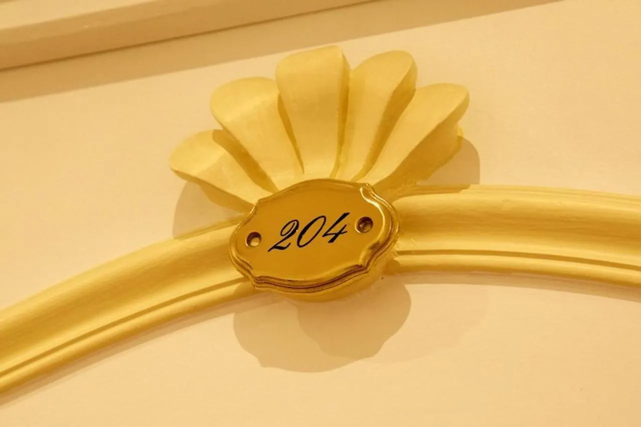 Grand Hotel Des Ambassadeurs Menton